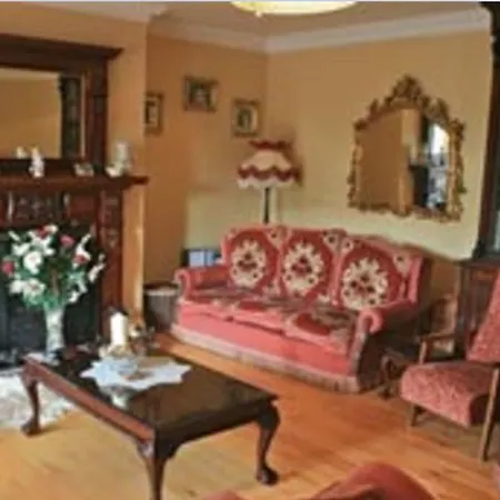 Hotel Tom & Eileen's Farm Castlemaine